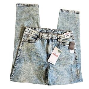 Celebrity Pink Woman's Hi-Rise Slim Dad Denim Jeans Distressed Acid Wash Sz 9/29